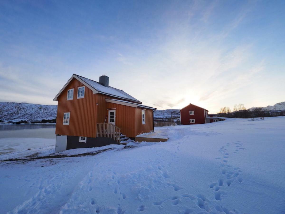 Elstad Farm Lofoten Bostad Ngoại thất bức ảnh